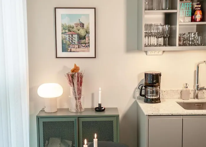 Bright Designer In Göteborg