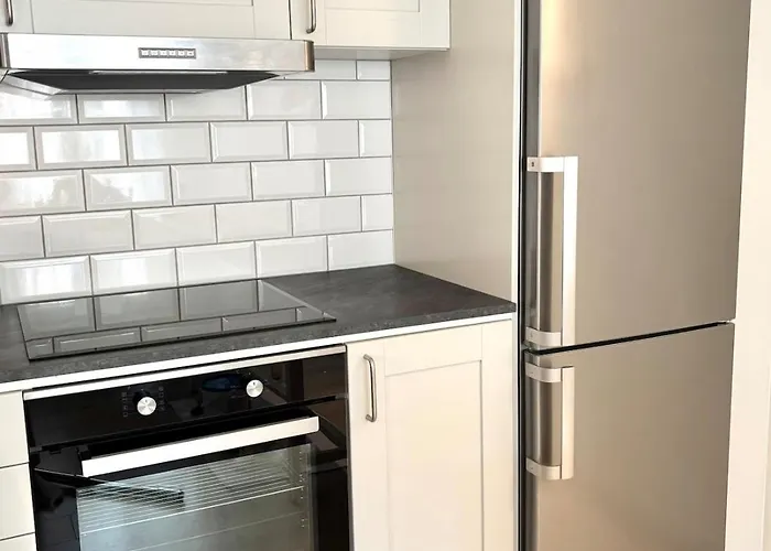 Charmigt Naera Station - 11 Minuter Liseberg *