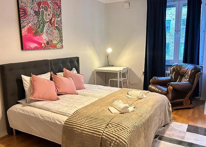 Spacious 4br In Appartement