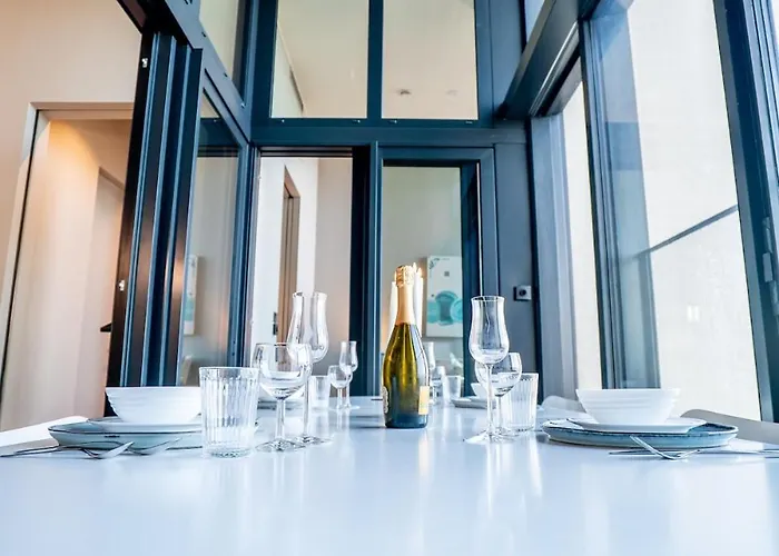 Penthouse 70th Floor Karlatornet Apartment