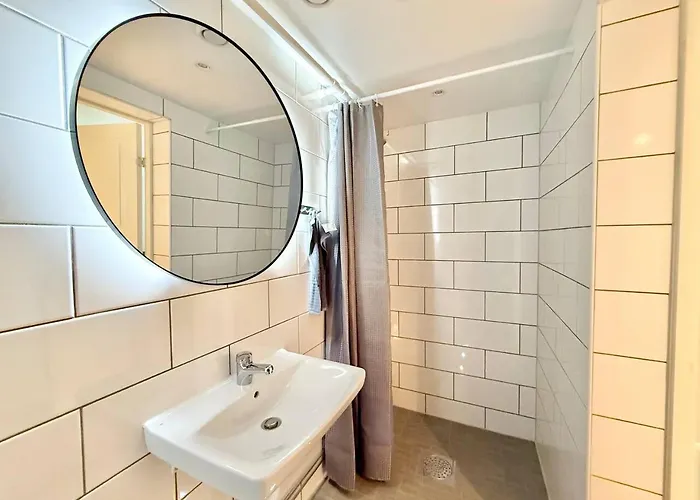 Workers Stay - Construction Worker Housing Goeteborg *