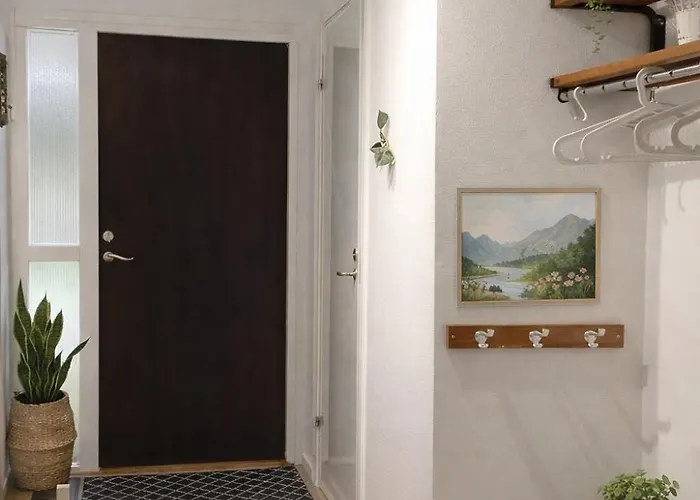 펜션 Premium Workers 8br 13beds 2kitchen 3bath 예테보리