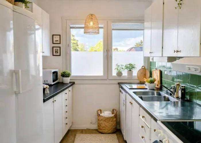 Premium Workers 8br 13beds 2kitchen 3bath * Goteborg