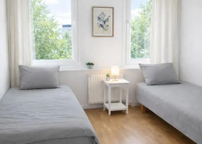 Premium Workers 8br 13beds 2kitchen 3bath Hébergement de vacances