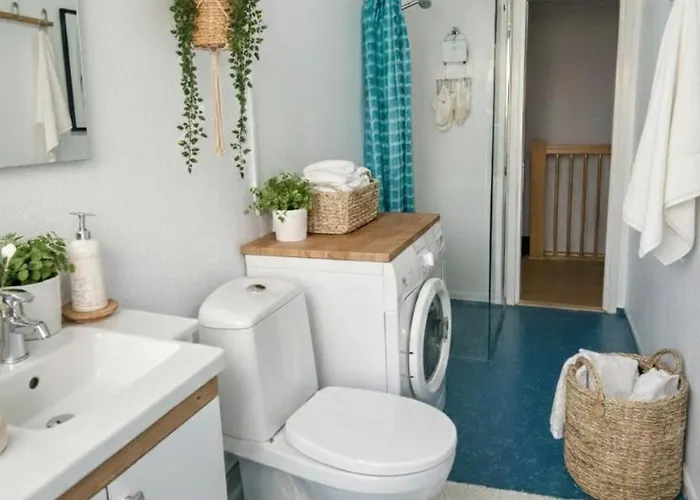 Premium Workers 8br 13beds 2kitchen 3bath *