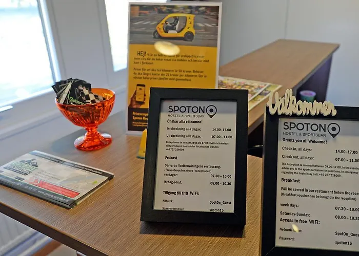 Hostel Spoton & Sportsbar *