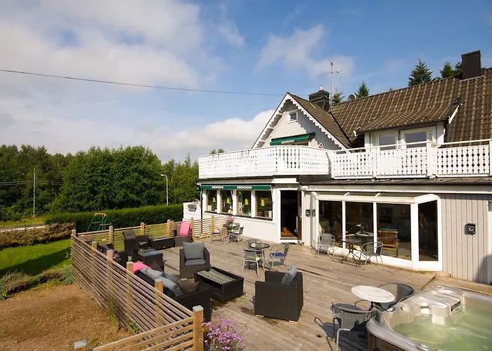 Hotell Treetop Hangout &