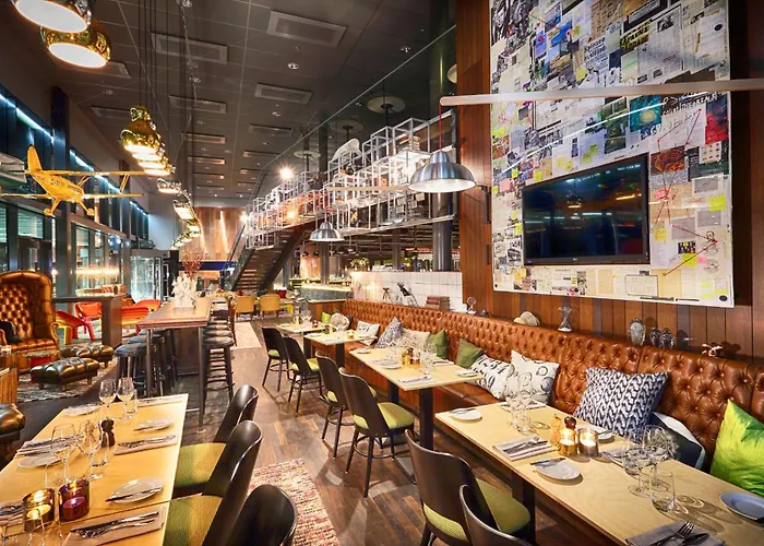 Radisson Blu Riverside 4*