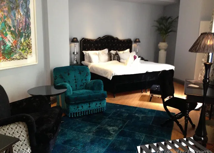 Hotel Dorsia & Restaurant 5*