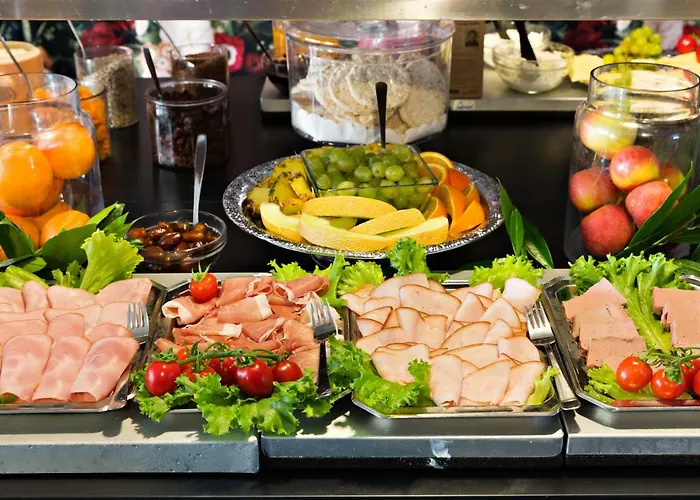 Sure By Western Arena 3*