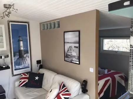 Apartment Eklanda Studio *