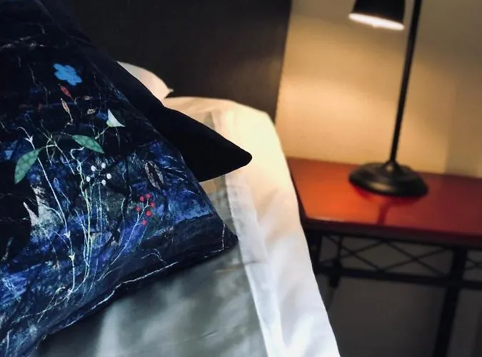 Hotel Treetop Hangout & 3*