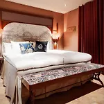 호텔 Liseberg Grand Curiosa 4*