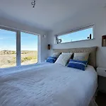 Welcome To A Charming In Vaestra Froelunda بيت للعطل غوتنبرغ