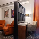 Profilhotels Opera 4*