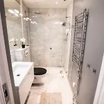 Apartment Luxury In