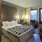 Scandic Crown Hotel 4*