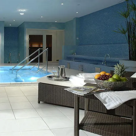 Profilhotels Opera 4*