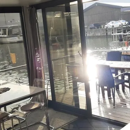 Tekne La Mare