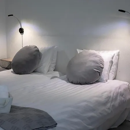 Hotel Lemonade 2*
