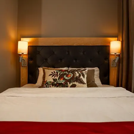 Hotel Spar Majorna 3*