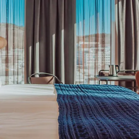 Quality The Weaver Hotell