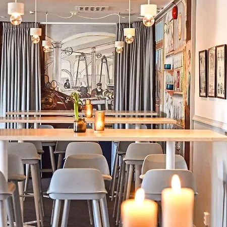 ホテル Quality Waterfront 4*