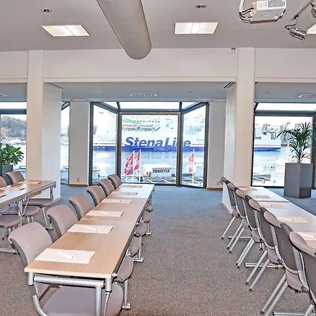 ホテル Quality Waterfront 4*