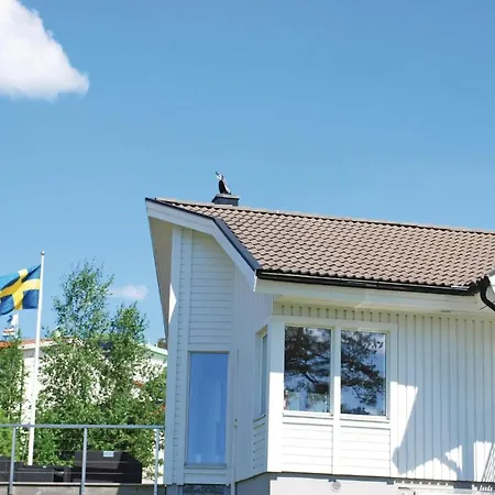 Amazing In Vstra Frlunda With Kitchen * Gothenburg