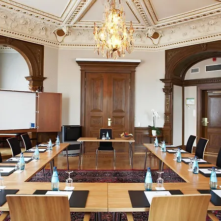 Hotel Elite Plaza 4*