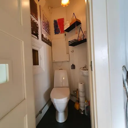 Aparthotel Downstairs *