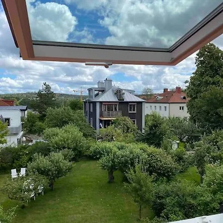 Apartment Eklinds Och Traedgard Gothenburg