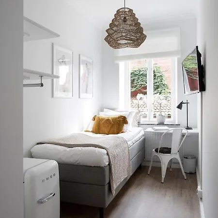 Wow, Foereningsgatan 9 3* Gotemburgo