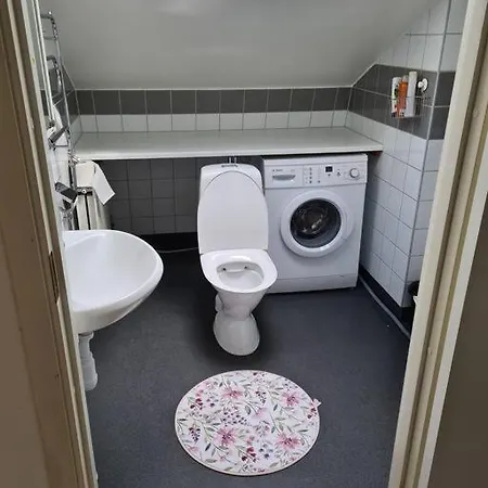 Apartman Tva Rums Lagenhet I Kalleback I