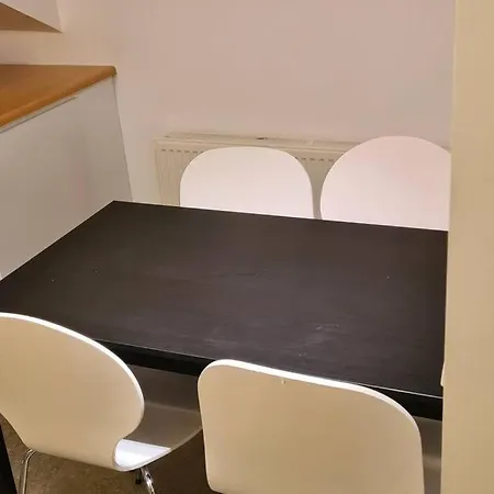 Tva Rums Lagenhet I Kalleback I Apartman *