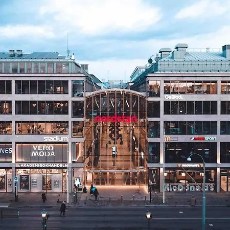 Modern 106m², 30 Sec Walk From Station! Gothenburg