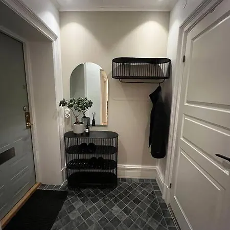 Apartment Modern 106m², 30 Sec Walk From Station! Gothenburg