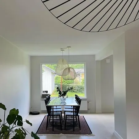 Naera Och Stan Вилла Гётеборг