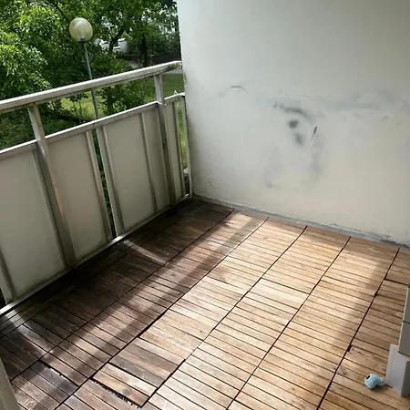 Nice With Balcony Lägenhet *