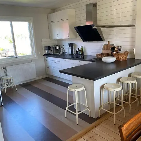 Rydholm 15 Minutes From Center