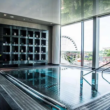 Upper House- Worldhotel Hotel