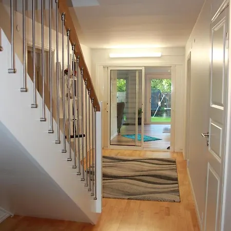 Villa Between The Trees *