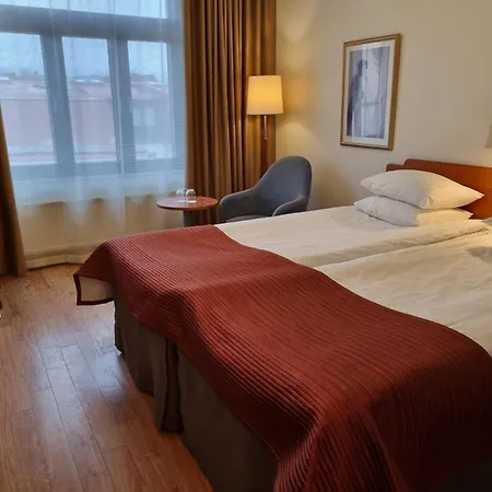 Hotell Lorensberg 3*