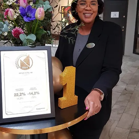 Hotel Apple & Konferens 3*