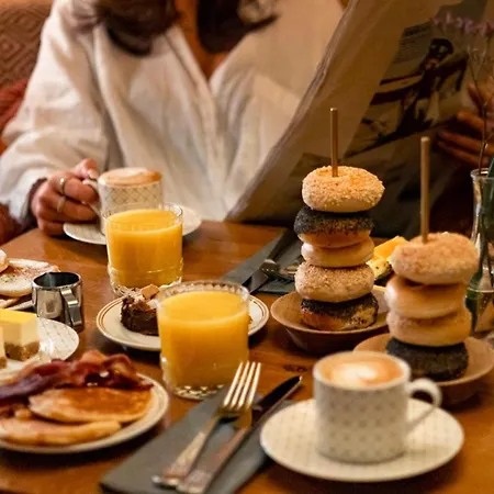 Jacy'z & Hotel Gotemburgo