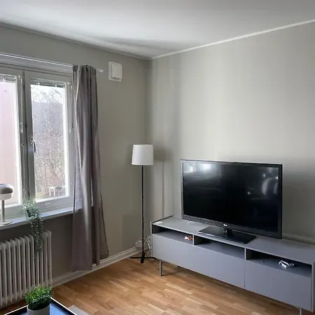 Апартаменты Newly Renovated Close To Centre Гётеборг