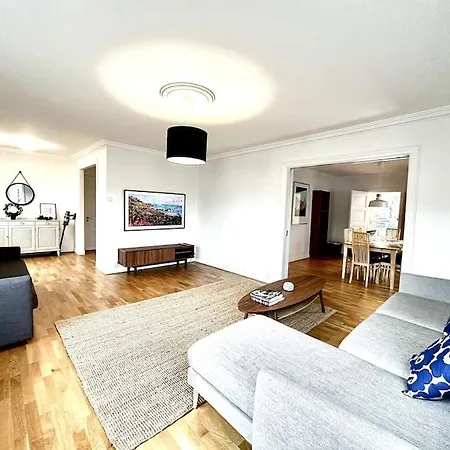500 Kvm Exklusivt Hus * Gothenburg