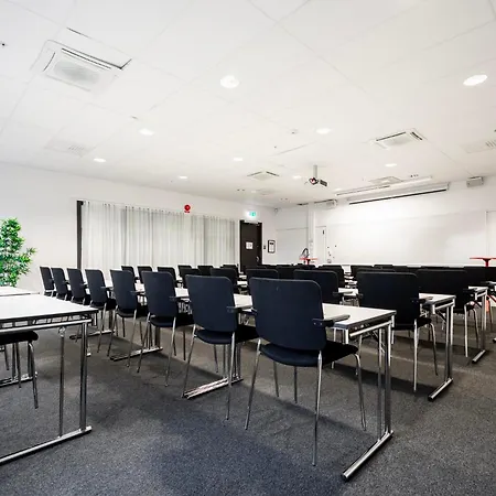 Otel Kviberg Park & Conference 4*
