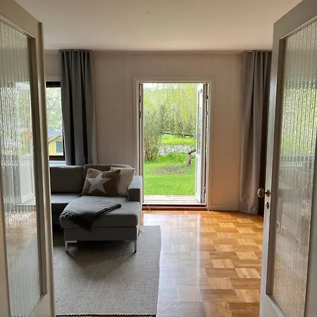 House With 8 Beds Holiday home *