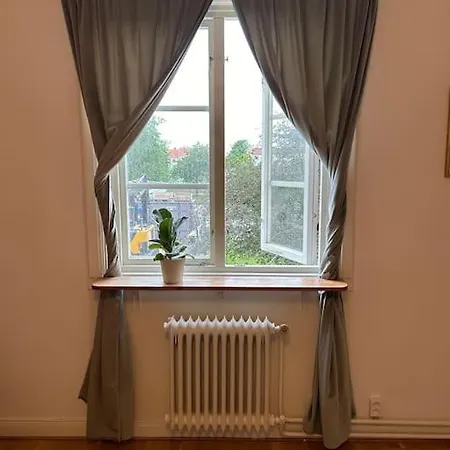 1 Bedroom In * גטבורג